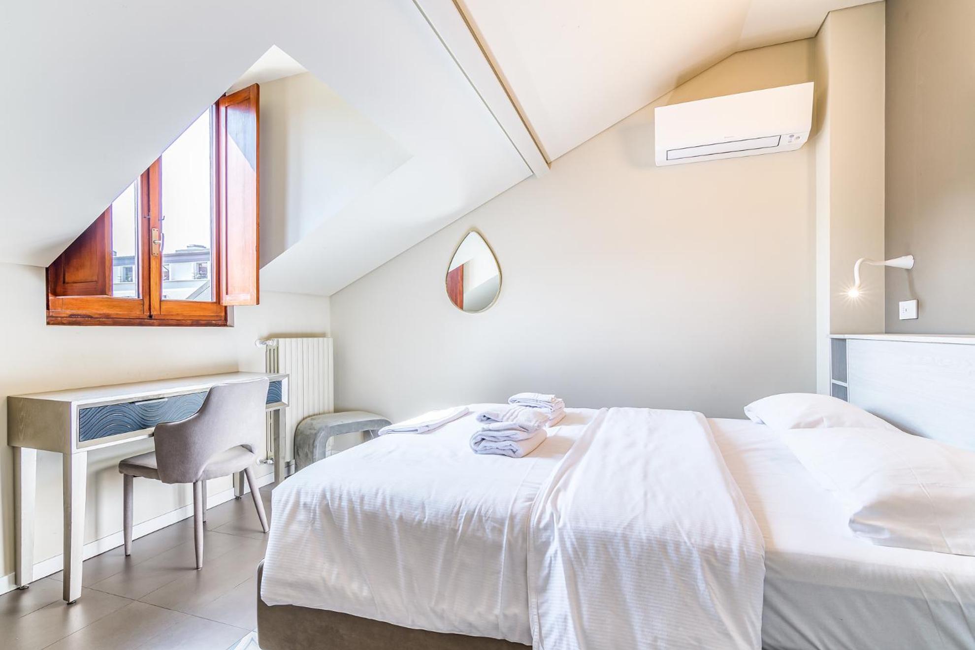 Luxury Flat Duomo 6Pax Wifi Top Lejlighed Milano Eksteriør billede