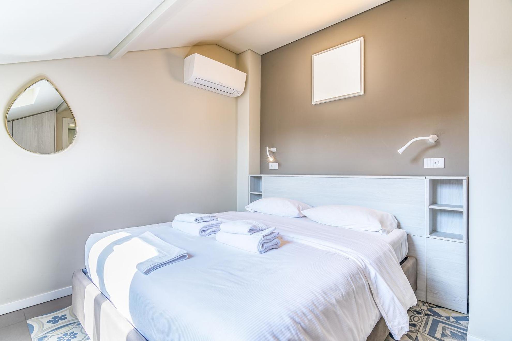 Luxury Flat Duomo 6Pax Wifi Top Lejlighed Milano Eksteriør billede